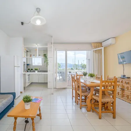 Διαμέρισμα Basic Comfort Port Moxo 1º 0131 Empuriabrava