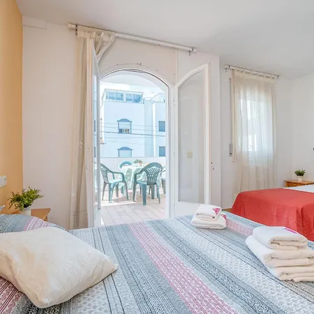 Apartment Basic Comfort Port Moxo 1º 0131 Empuriabrava